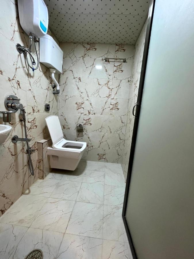 Hotel Delmond Prime- Near Nesco مومباي المظهر الخارجي الصورة