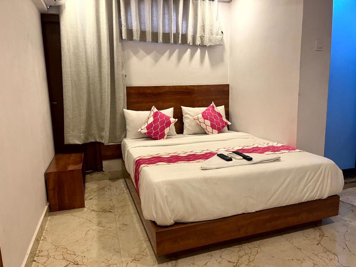Hotel Delmond Prime- Near Nesco مومباي المظهر الخارجي الصورة