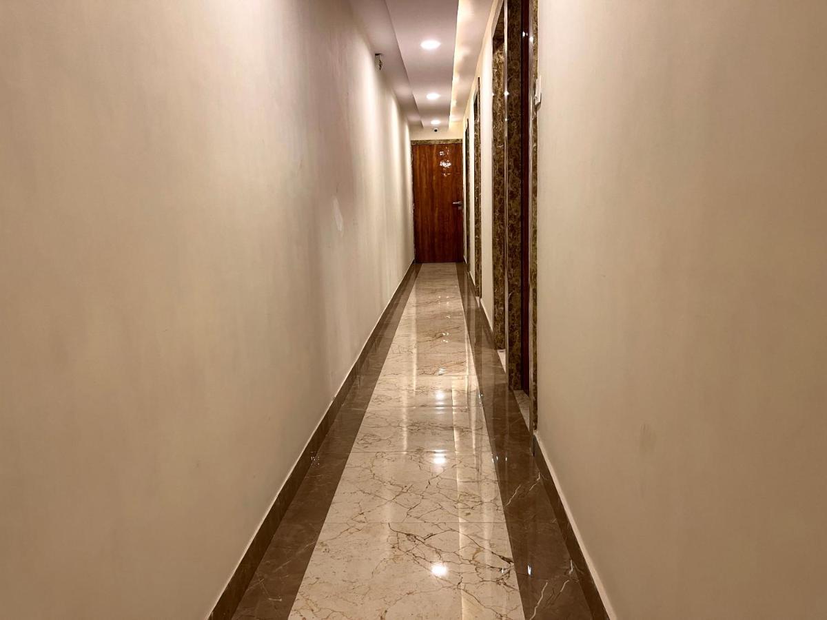 Hotel Delmond Prime- Near Nesco مومباي المظهر الخارجي الصورة
