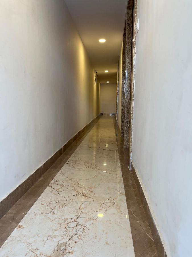 Hotel Delmond Prime- Near Nesco مومباي المظهر الخارجي الصورة