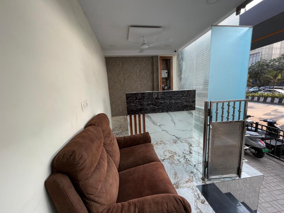 Hotel Delmond Prime- Near Nesco مومباي المظهر الخارجي الصورة
